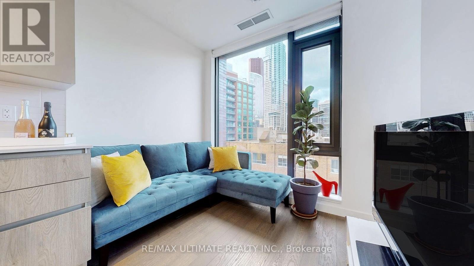 708 - 2A CHURCH STREET - Photo 3