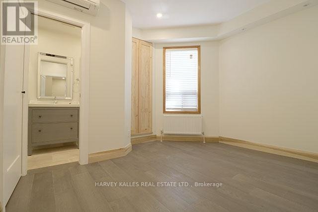 MAIN - 488 LANSDOWNE AVENUE - Photo 5
