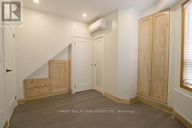 MAIN - 488 LANSDOWNE AVENUE - Photo 6