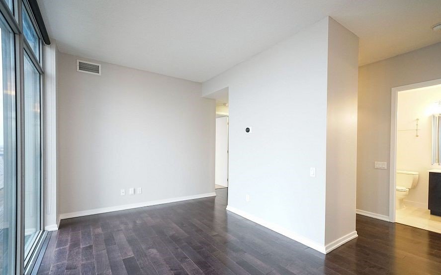 105 The Queensway - Photo 25