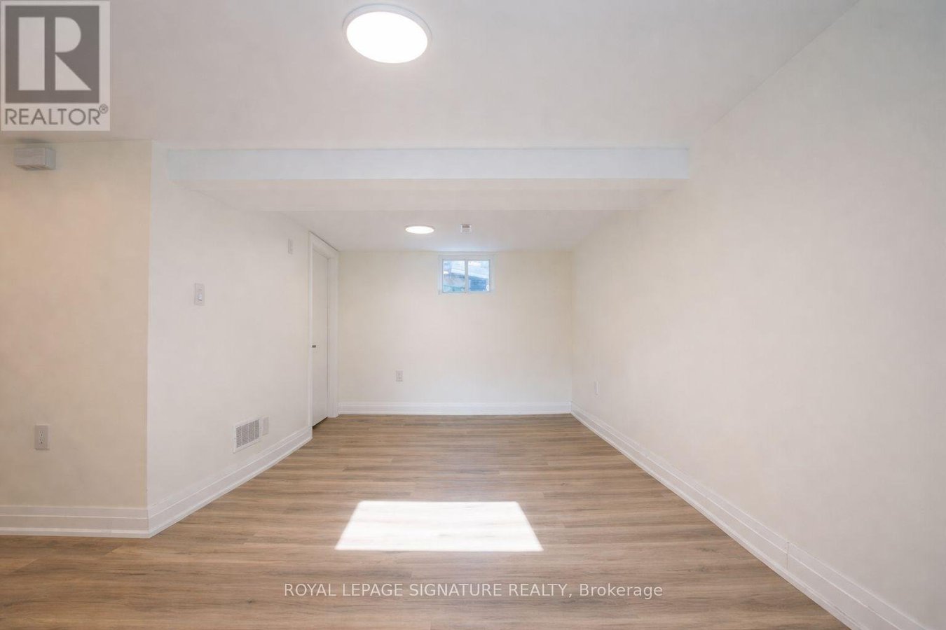 B - 5 TWENTIETH STREET - Photo 2