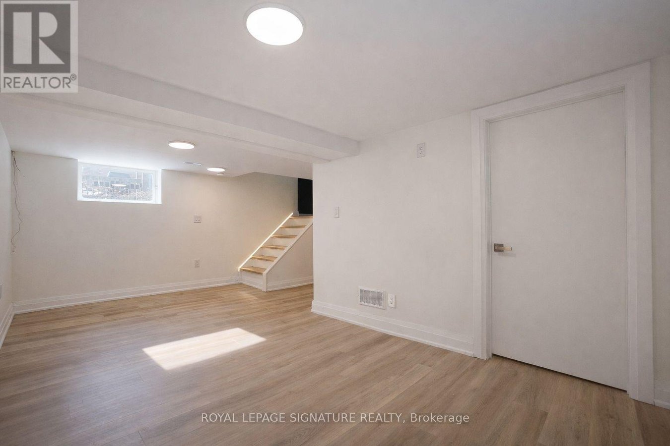B - 5 TWENTIETH STREET - Photo 3