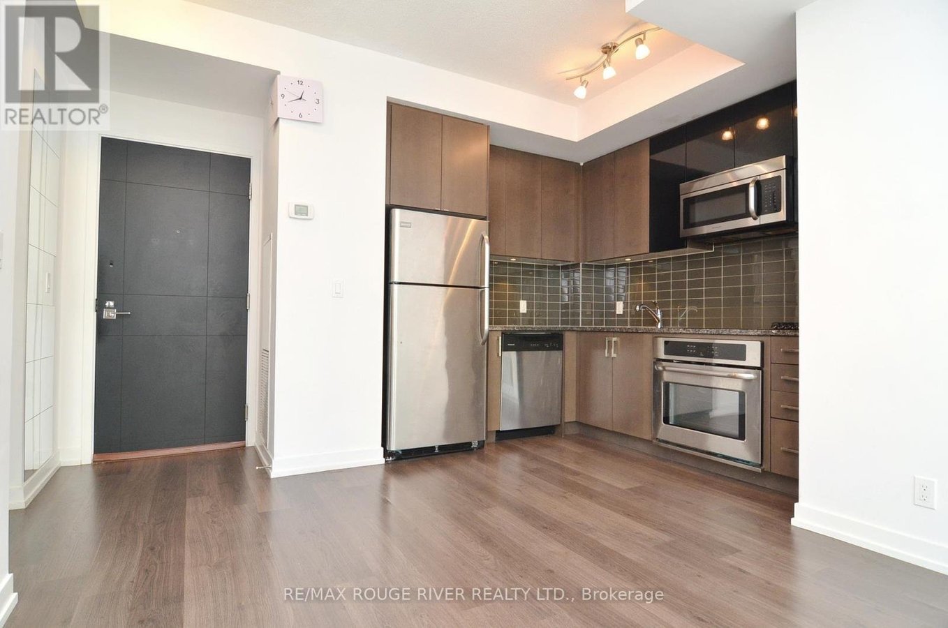 509 - 89 DUNFIELD AVENUE - Photo 9