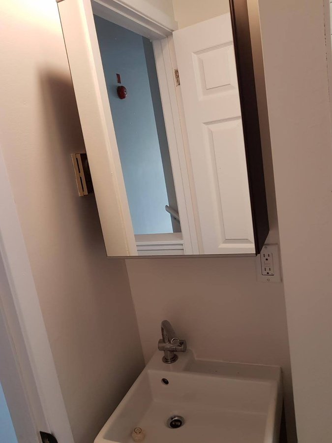 2066 Queen Street East - Photo 9