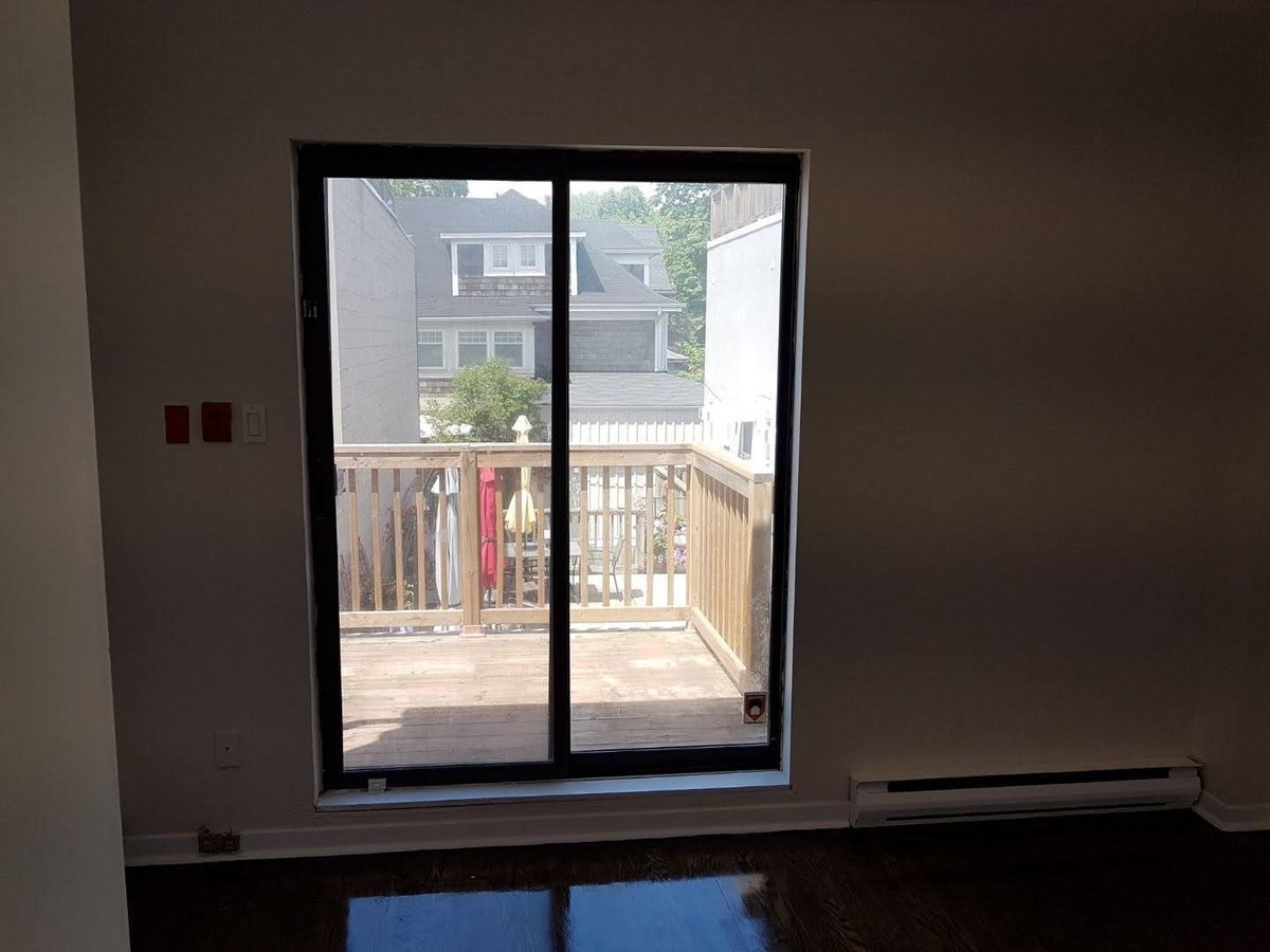 2066 Queen Street East - Photo 10