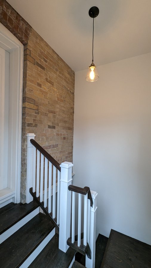 71 Boon Avenue - Photo 2