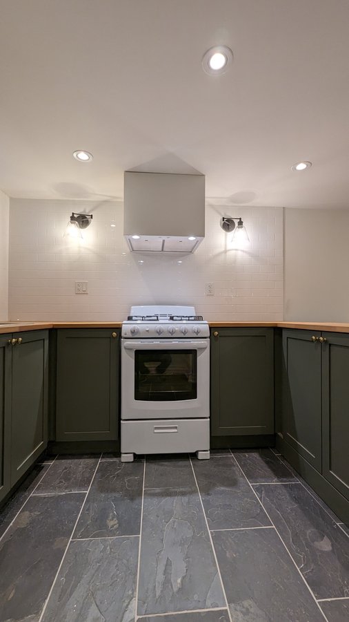 71 Boon Avenue - Photo 1