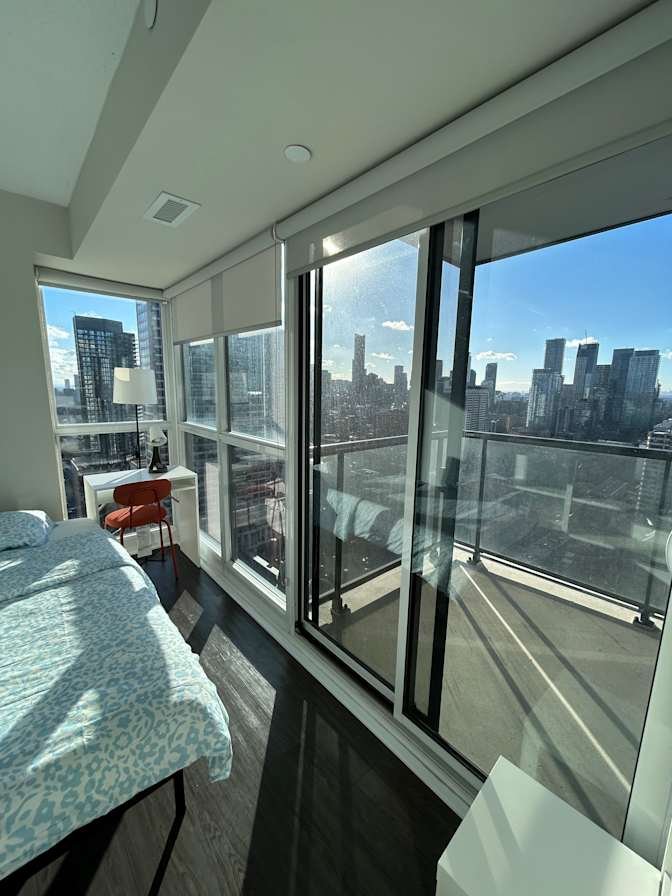 Sherbourne Street - Photo 6