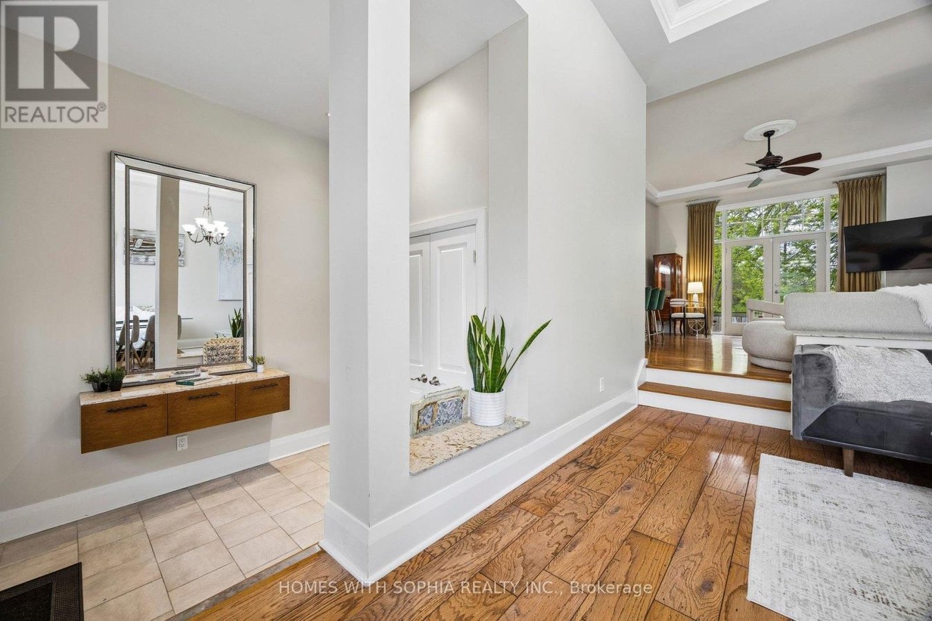 162 GLENVALE BOULEVARD - Photo 3
