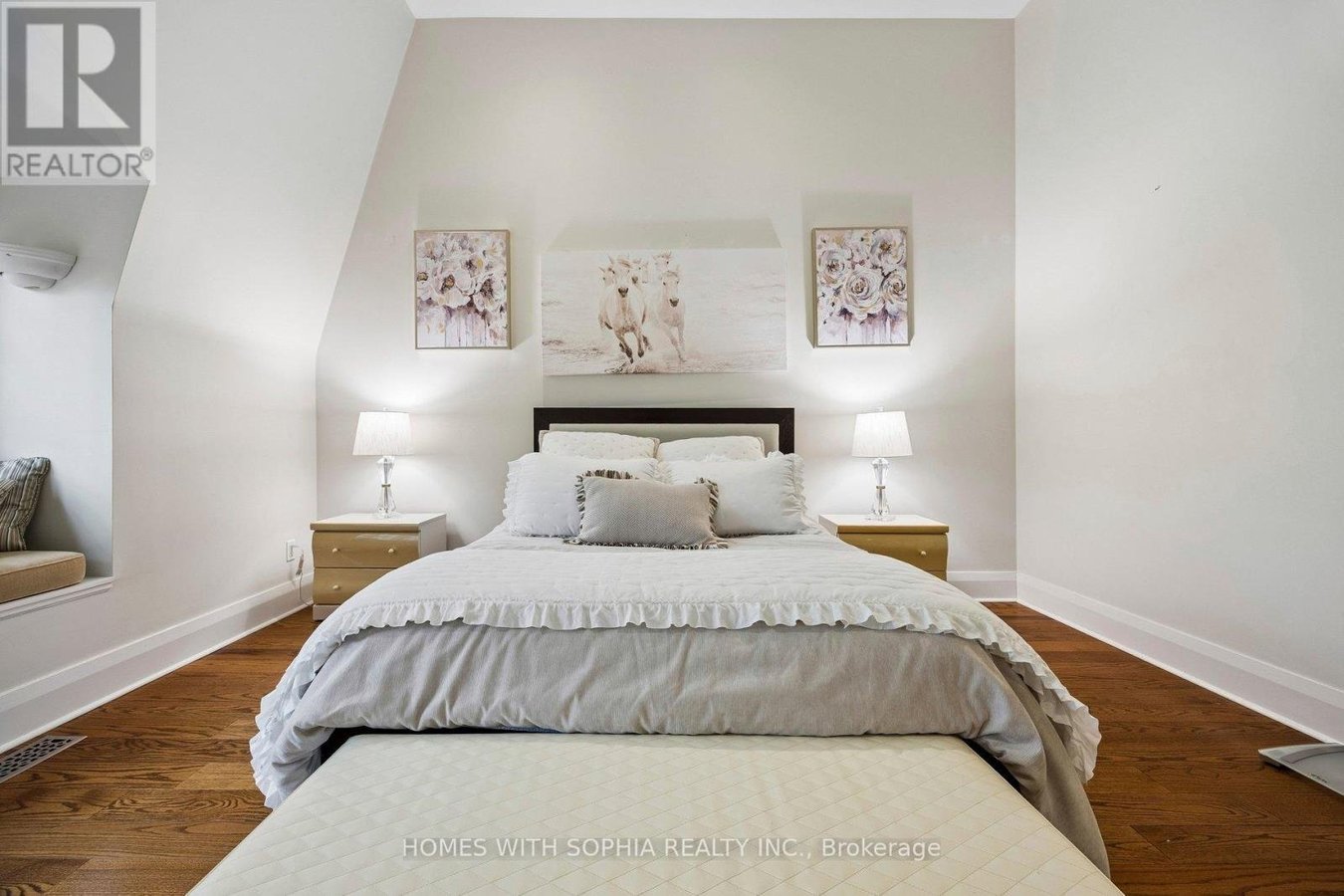 162 GLENVALE BOULEVARD - Photo 28