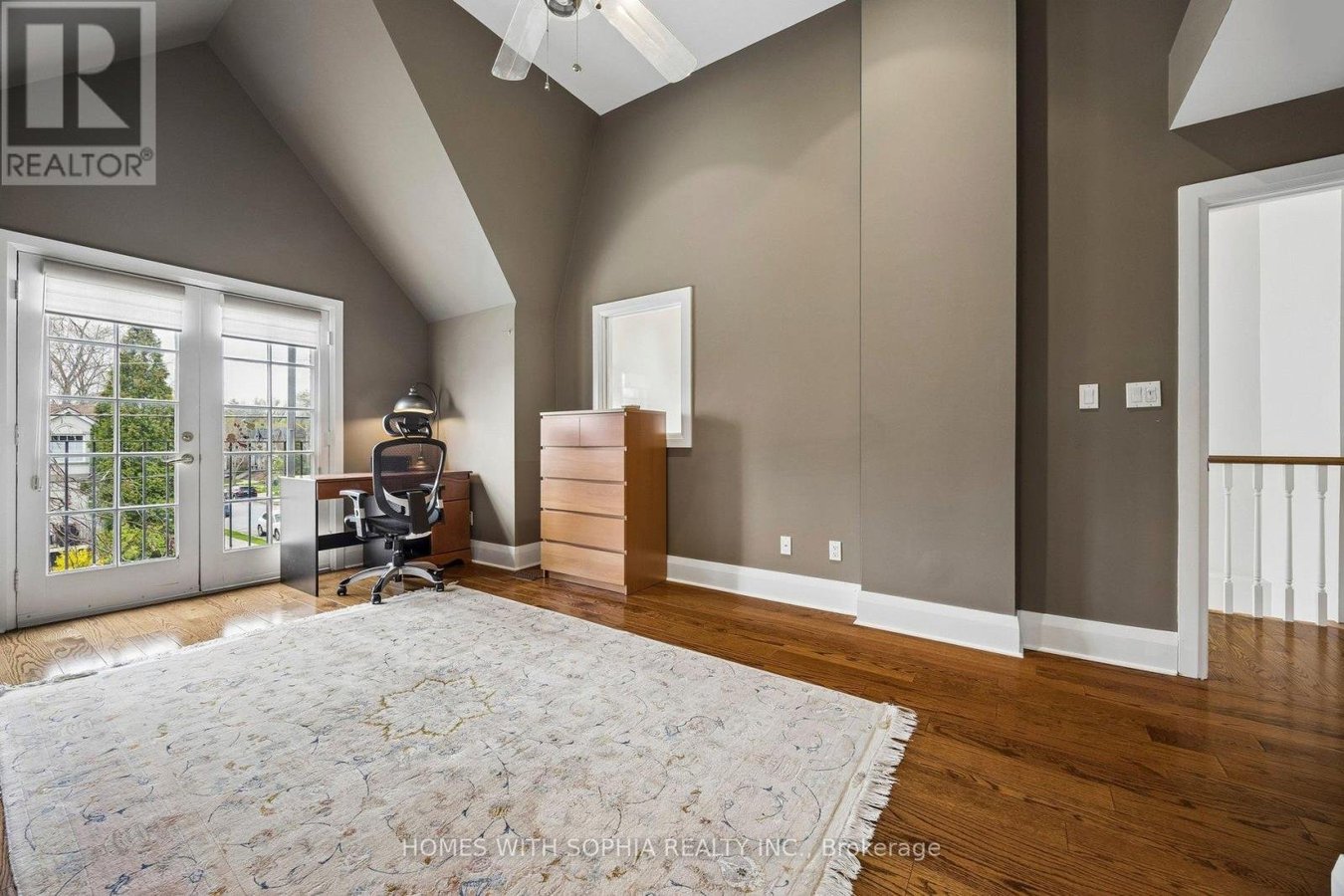 162 GLENVALE BOULEVARD - Photo 36