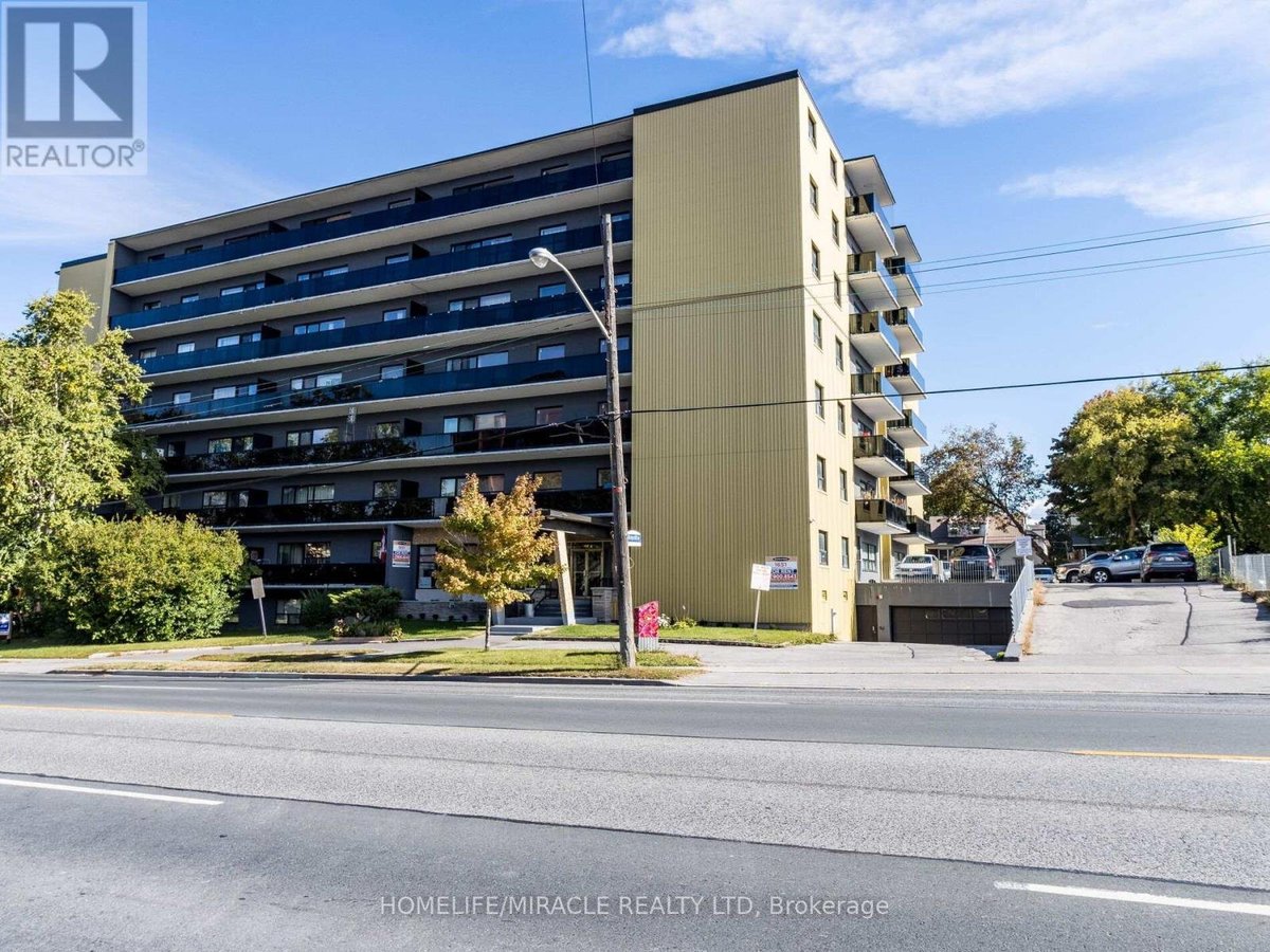 802 - 1651 VICTORIA PK AVENUE - Photo 2