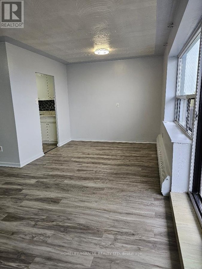 802 - 1651 VICTORIA PK AVENUE - Photo 22