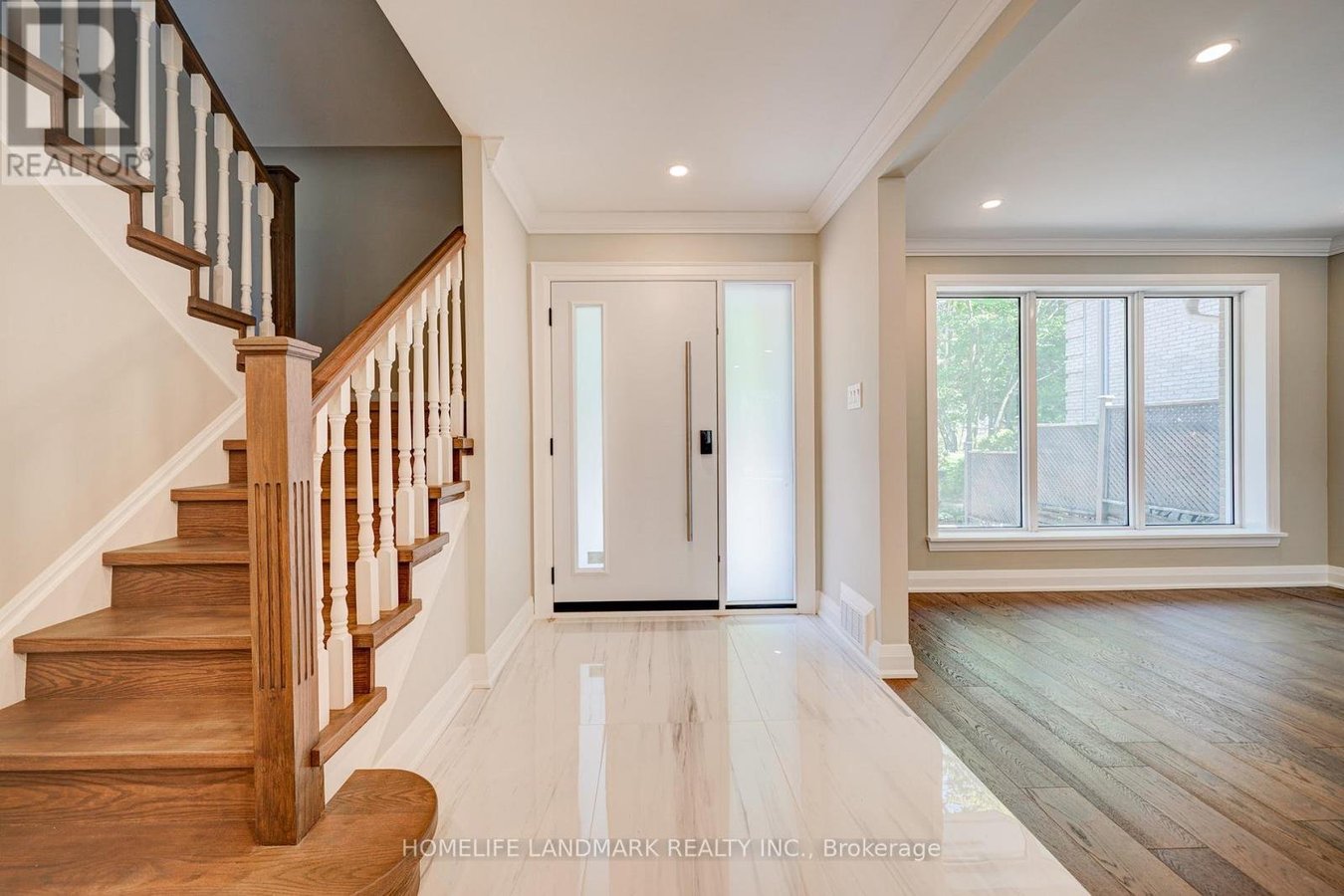 7 KNIGHTSWOOD ROAD - Photo 2