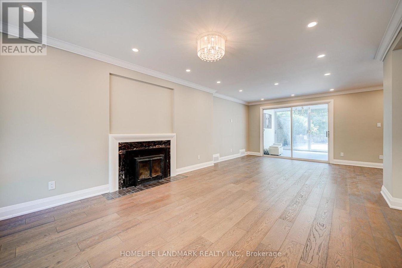 7 KNIGHTSWOOD ROAD - Photo 4