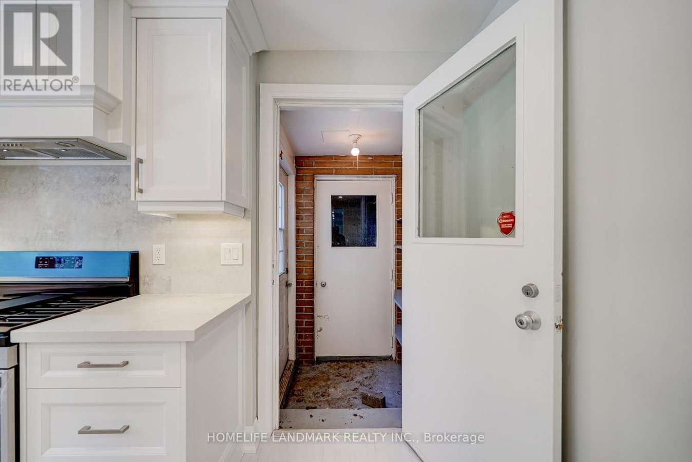 7 KNIGHTSWOOD ROAD - Photo 17