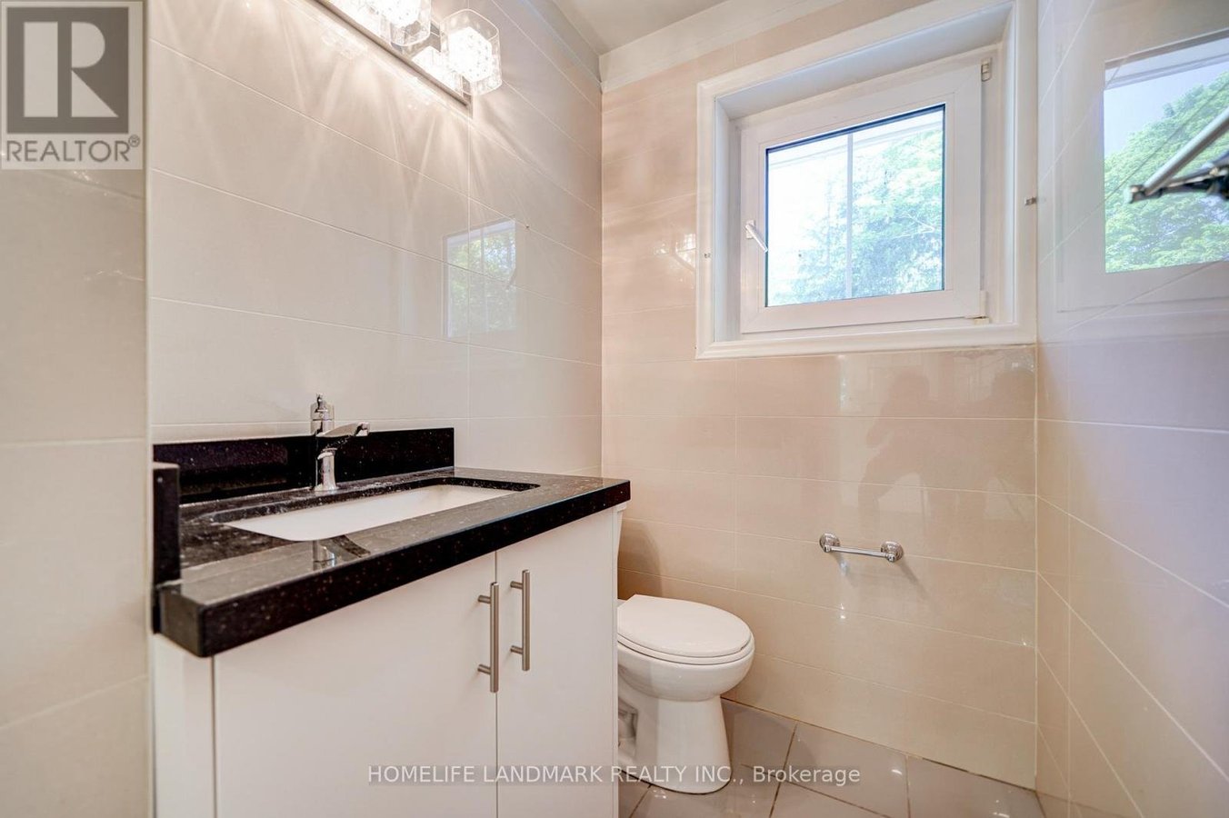 7 KNIGHTSWOOD ROAD - Photo 18