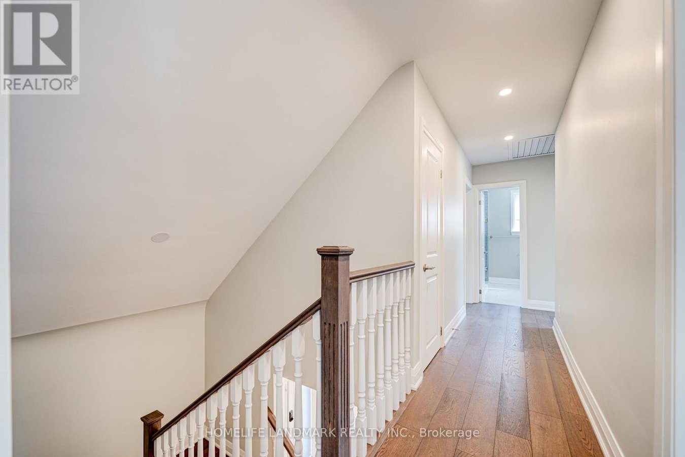 7 KNIGHTSWOOD ROAD - Photo 22