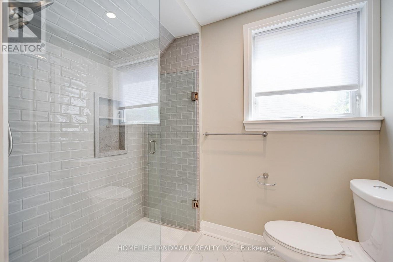 7 KNIGHTSWOOD ROAD - Photo 35