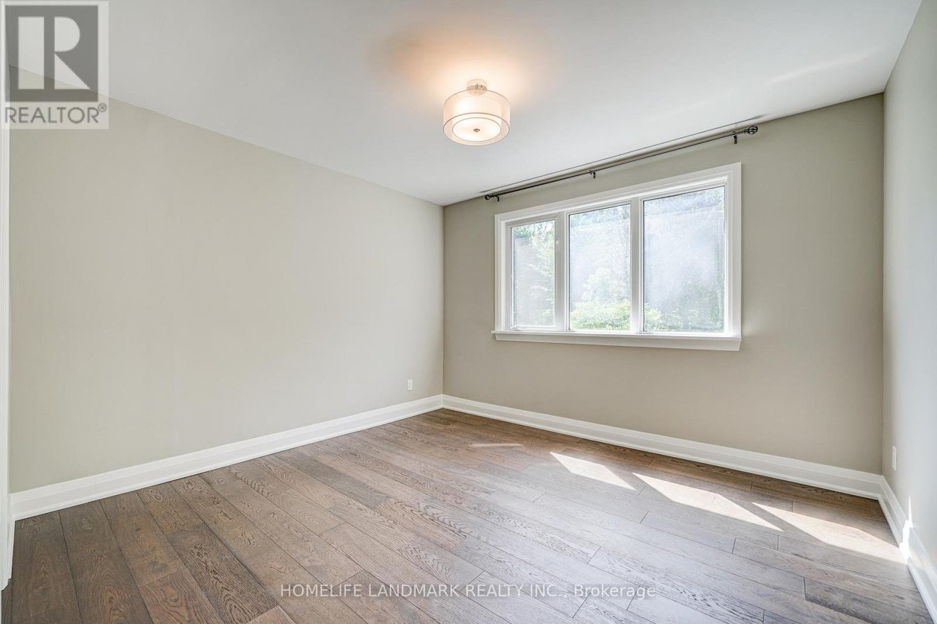 7 KNIGHTSWOOD ROAD - Photo 36