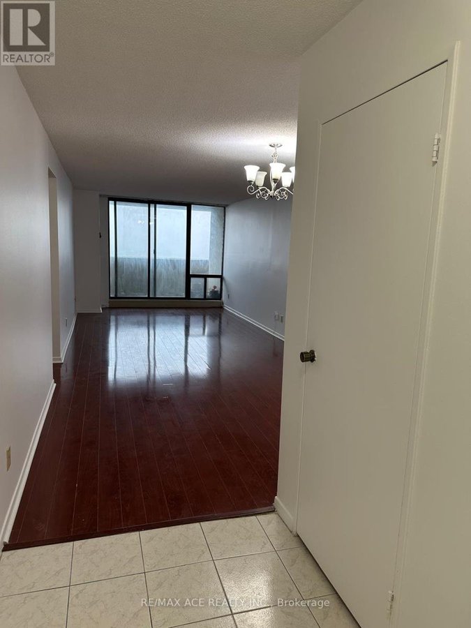 2807 - 10 TANGREEN COURT - Photo 7