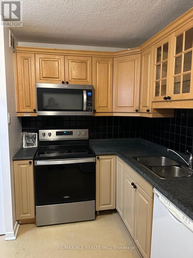 2807 - 10 TANGREEN COURT - Photo 8