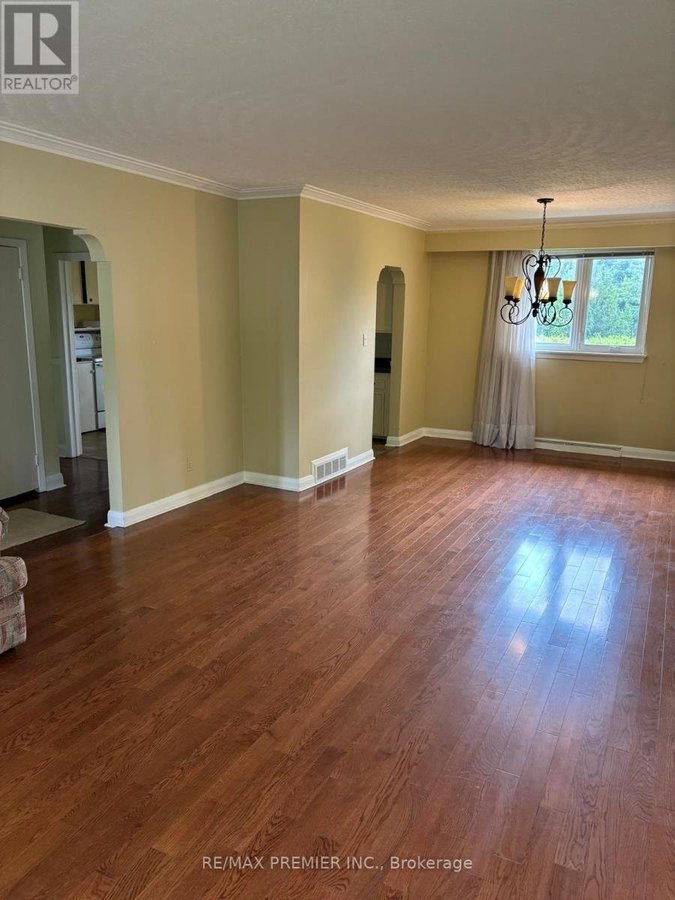 4 WELDON COURT - Photo 9