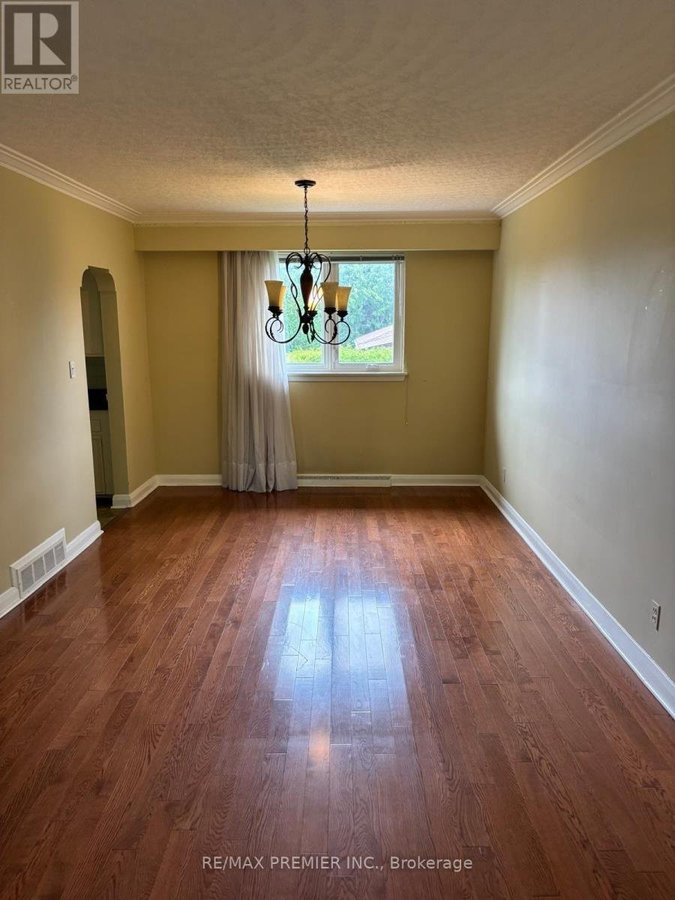 4 WELDON COURT - Photo 10