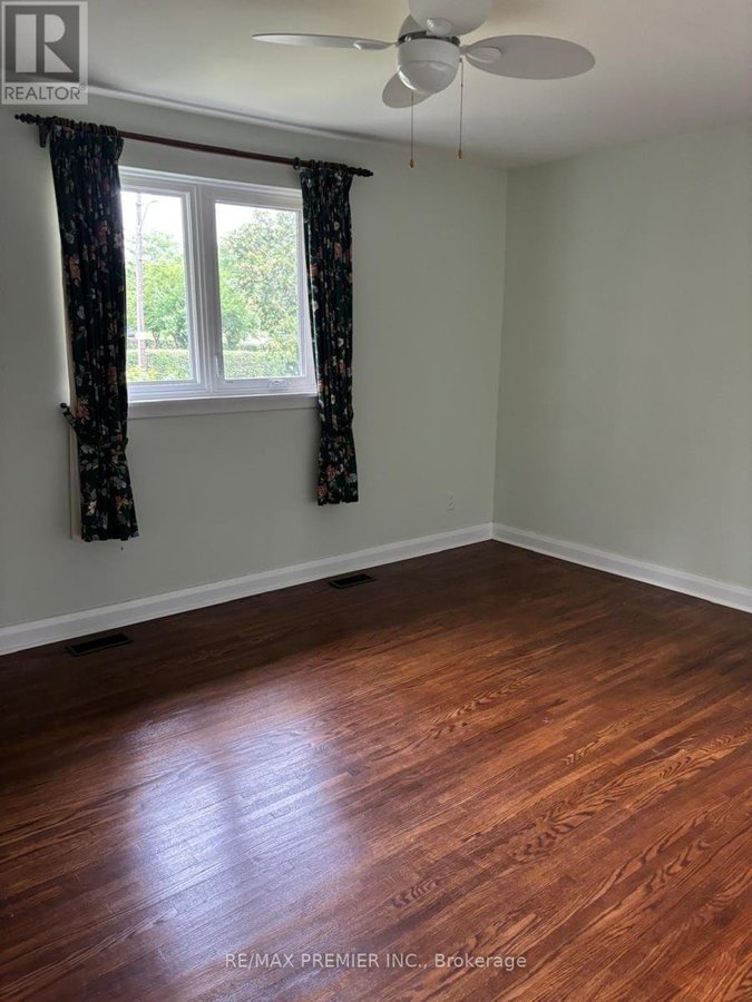 4 WELDON COURT - Photo 16