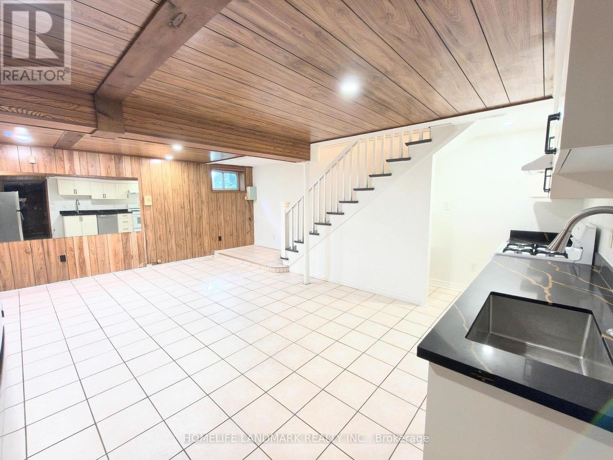 100 KINGSLAKE ROAD - Photo 3