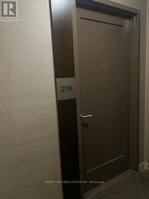 218 - 320 TWEEDSMUIR AVENUE - Photo 5
