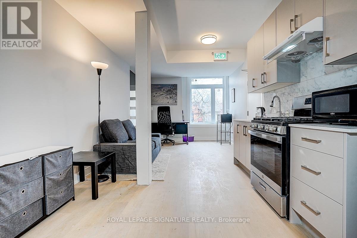 2 - 252 ANNETTE STREET - Photo 10