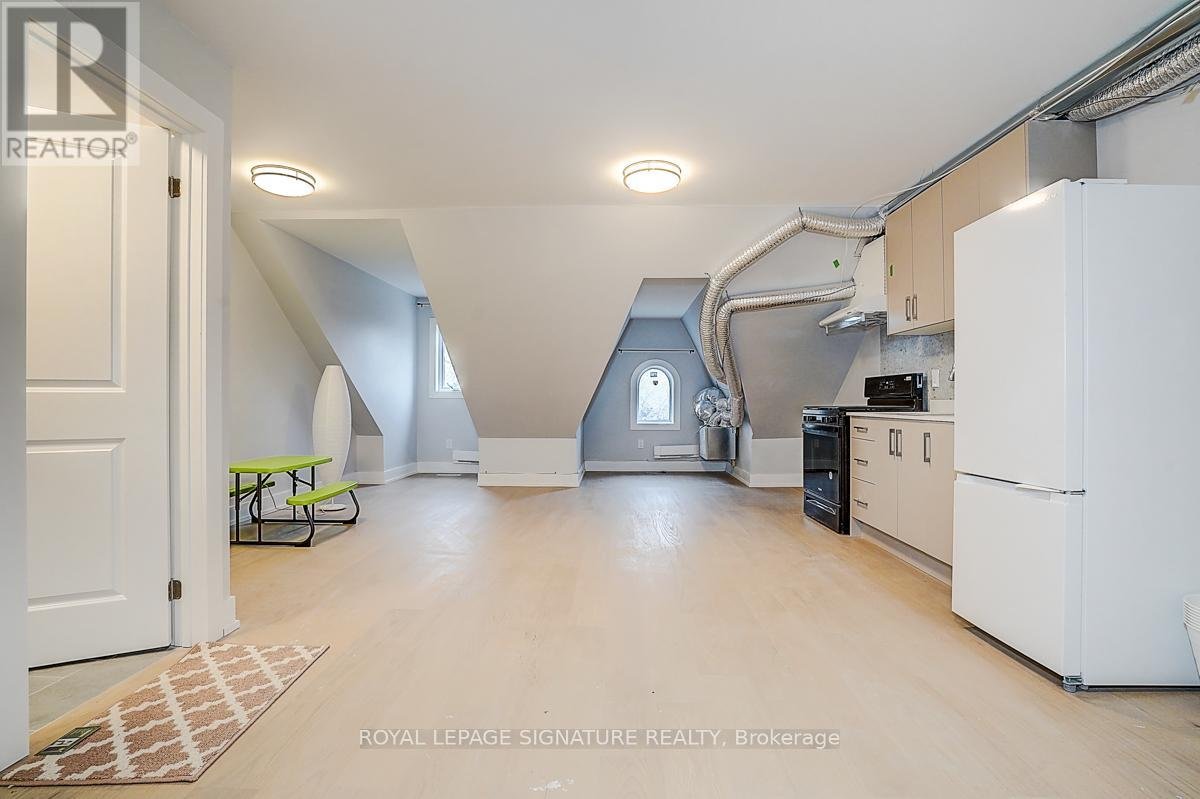 5 - 252 ANNETTE STREET - Photo 8
