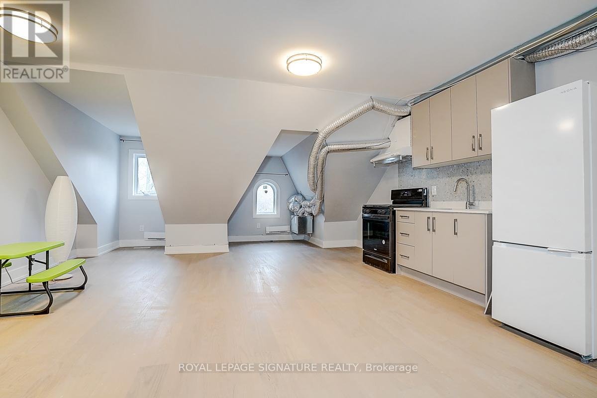 5 - 252 ANNETTE STREET - Photo 9