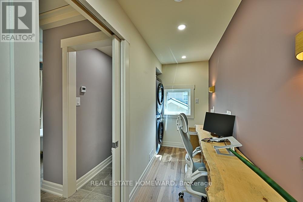 LANEWAY - 254 RHODES AVENUE - Photo 24
