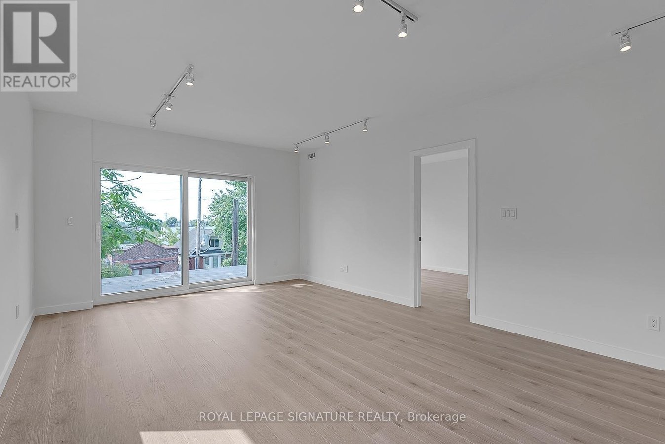 4 - 1254 DAVENPORT ROAD - Photo 13