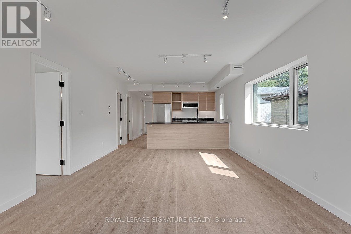 4 - 1254 DAVENPORT ROAD - Photo 16