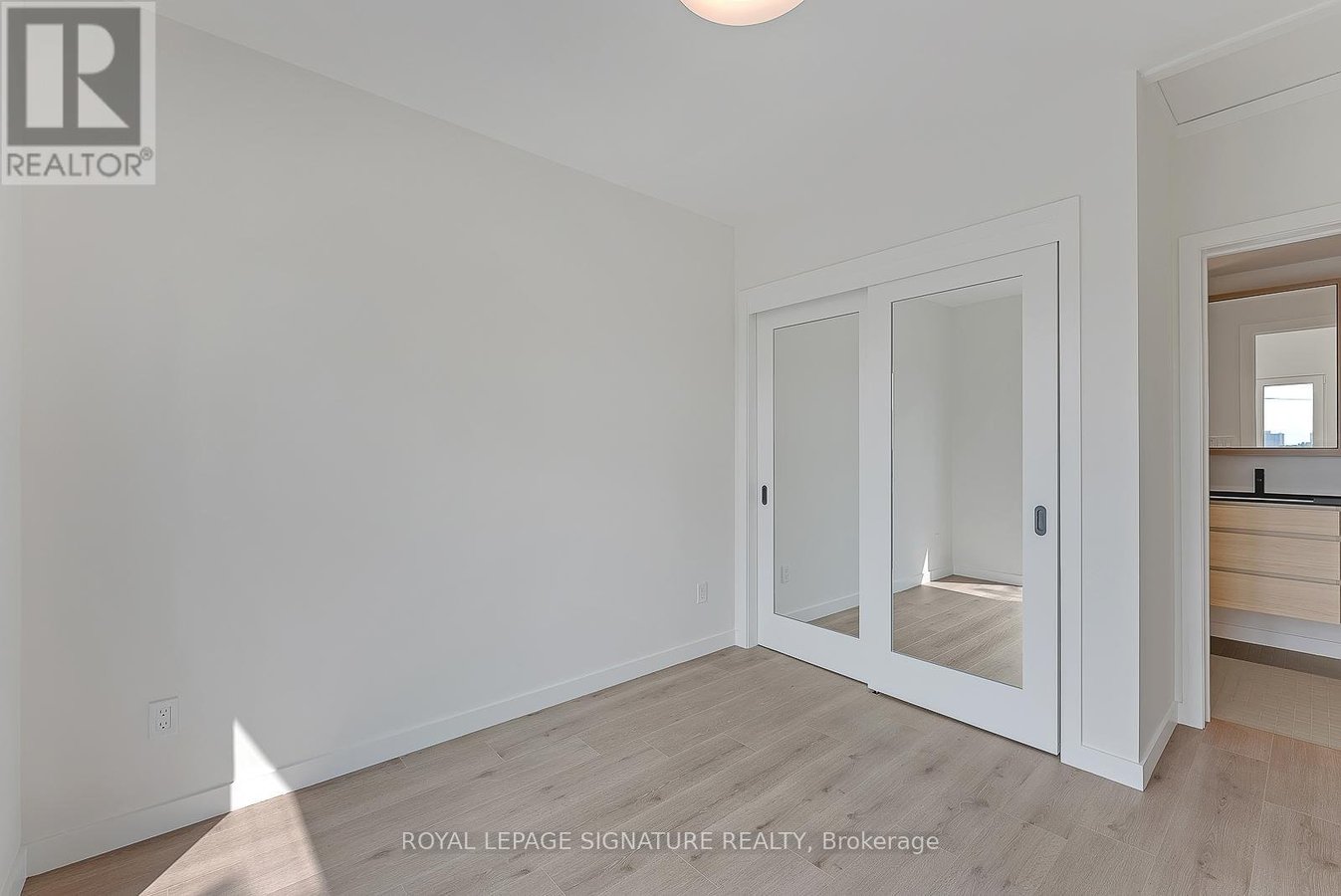 4 - 1254 DAVENPORT ROAD - Photo 20