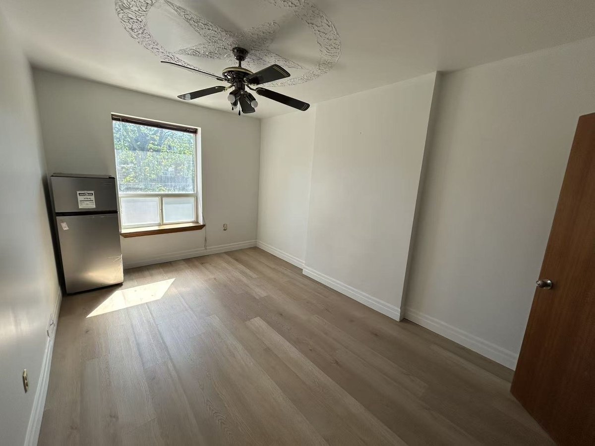 126 Beatrice Street - Photo 1