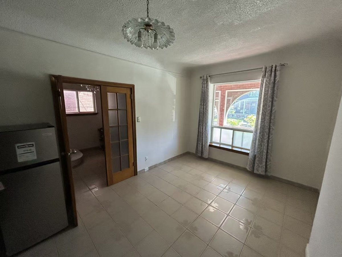 126 Beatrice Street - Photo 3