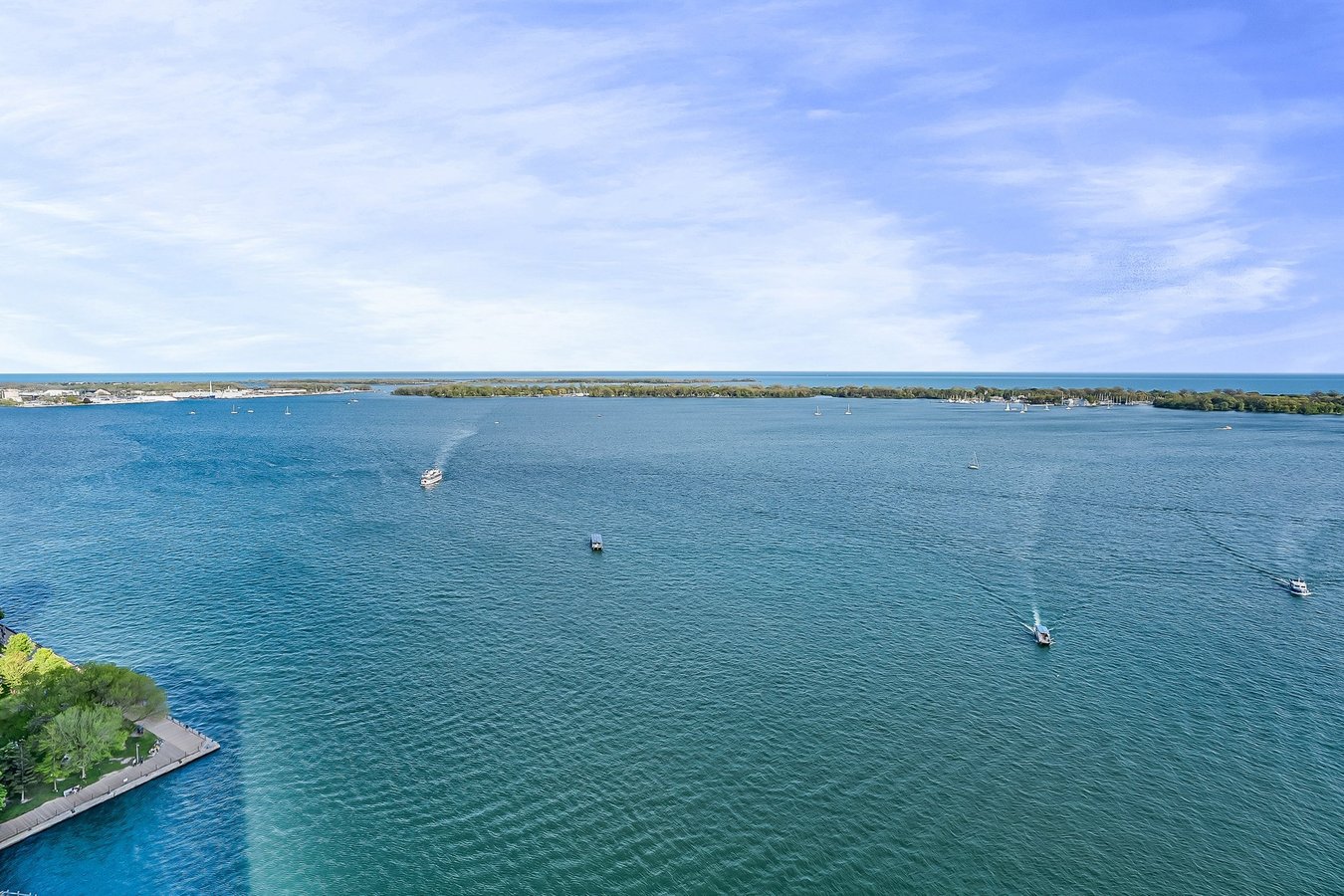 99 Harbour Square - Photo 37