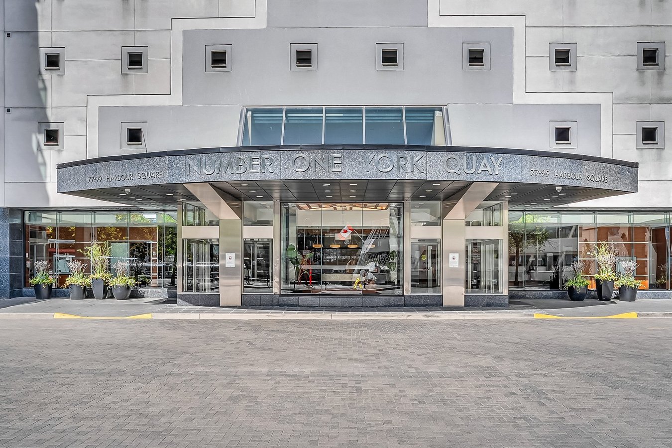 99 Harbour Square - Photo 48