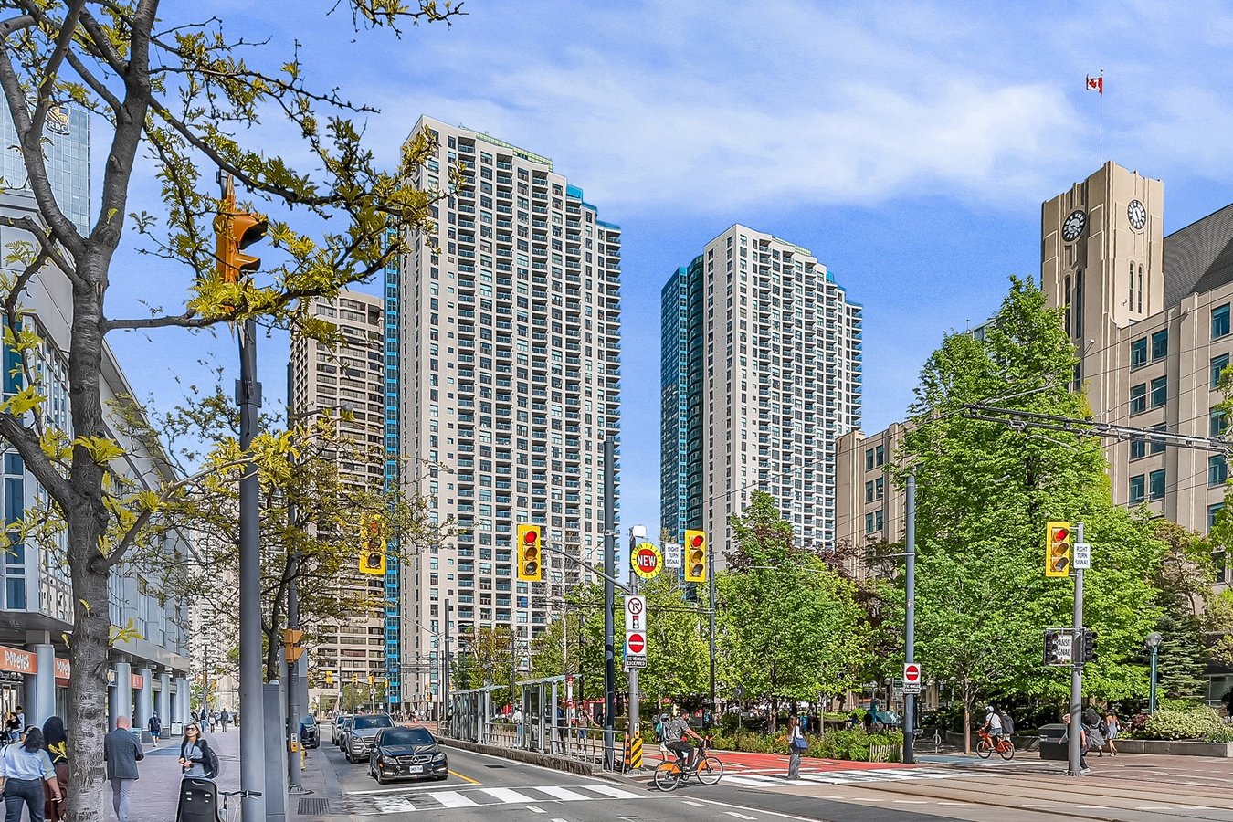 99 Harbour Square - Photo 47