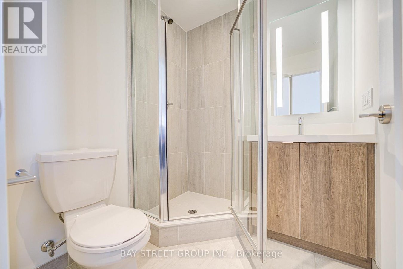 4032 - 5 MABELLE AVENUE - Photo 10