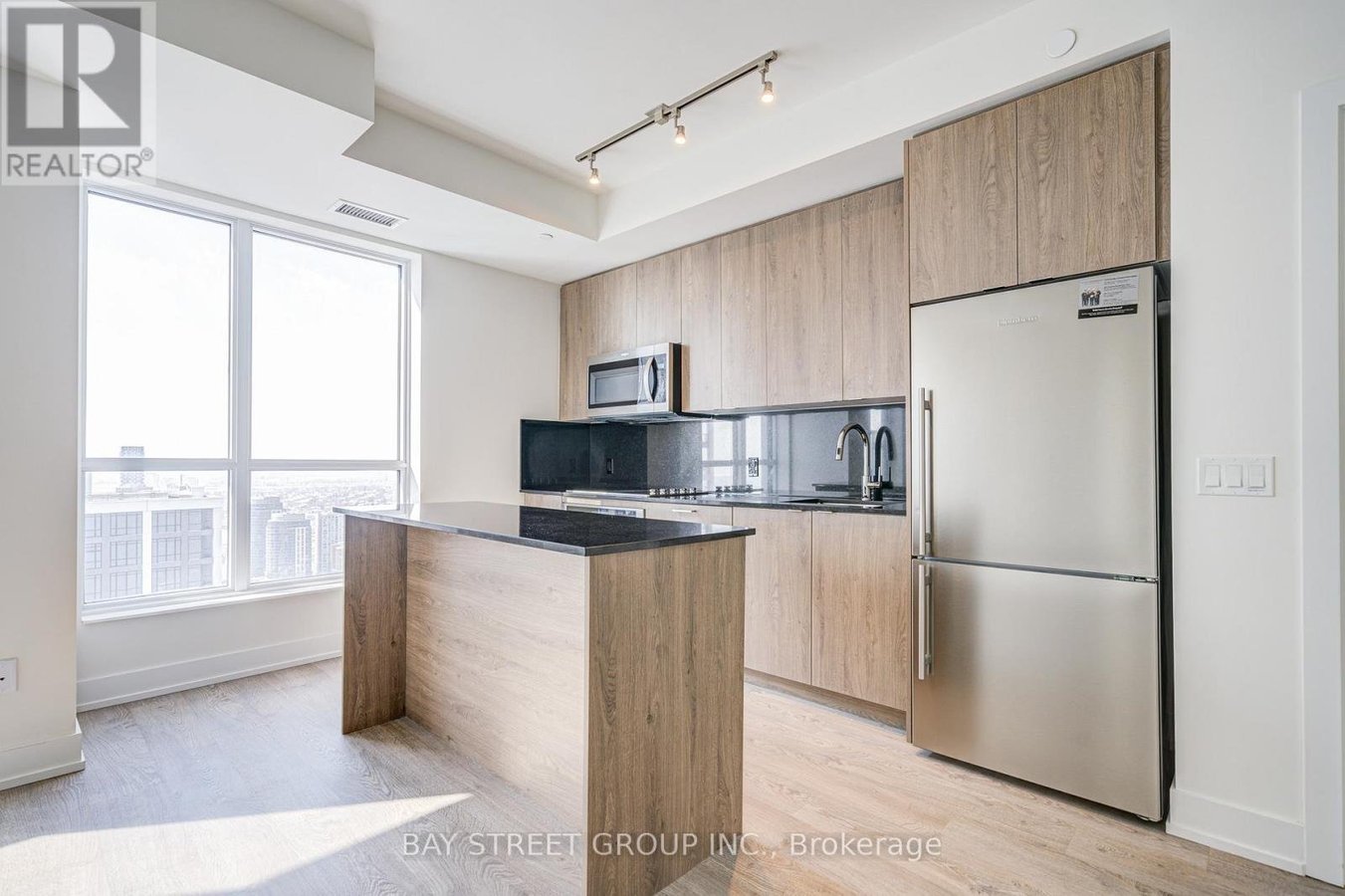 4032 - 5 MABELLE AVENUE - Photo 19