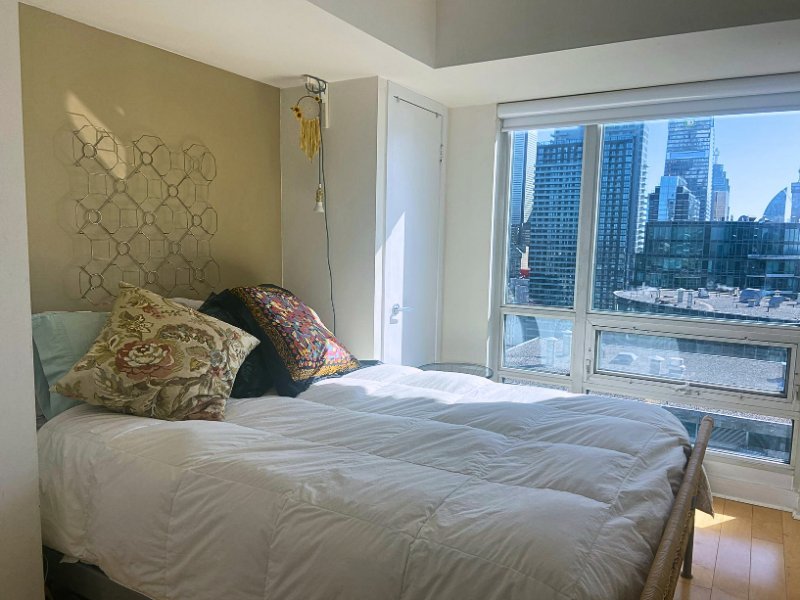 397 Front Street West - Photo 7