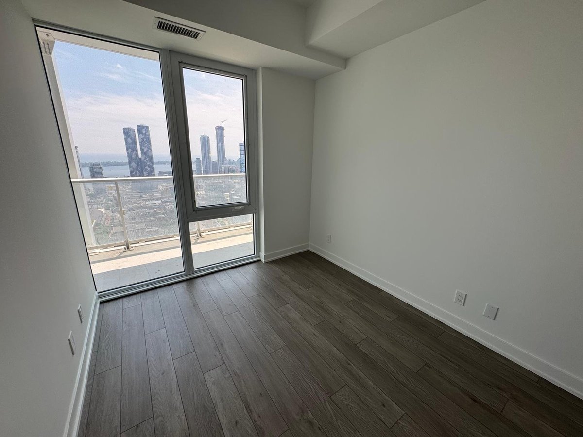 88 Queen Street East - Photo 10