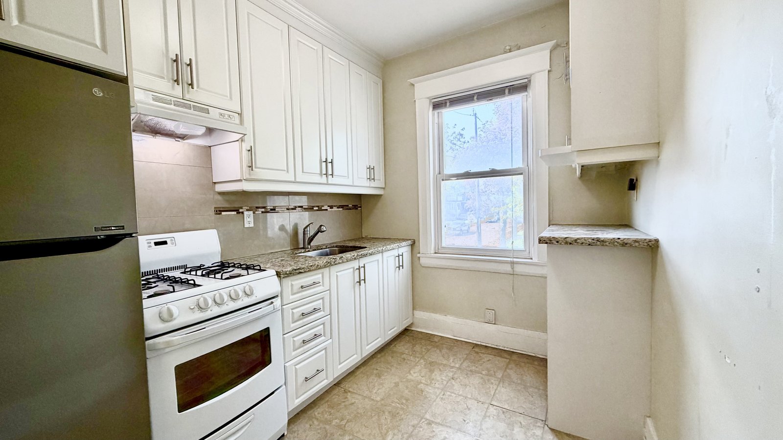 202 Rushton Road - Photo 2