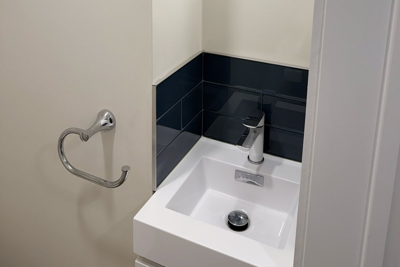 172 High Park Avenue - Photo 6