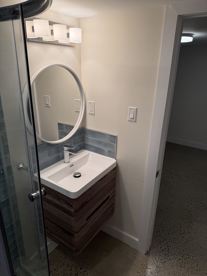 172 High Park Avenue - Photo 16